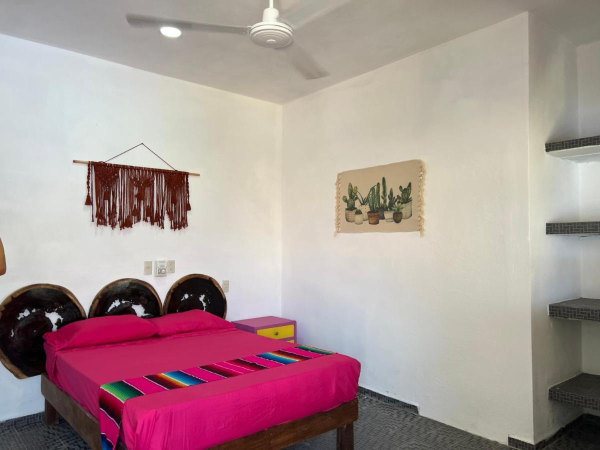 Casa Kokona Hotel ปูแอร์โตเอสกอนดิโด ภายนอก รูปภาพ