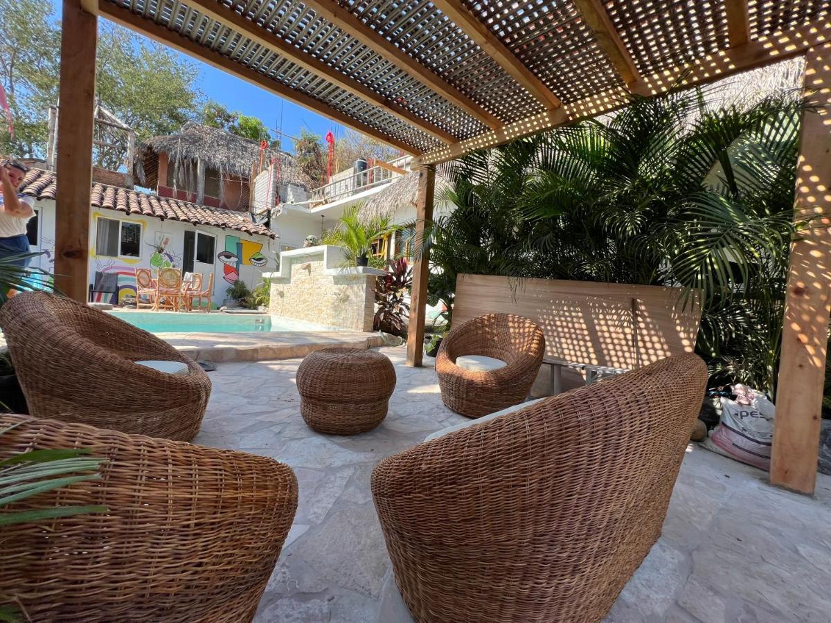 Casa Kokona Hotel ปูแอร์โตเอสกอนดิโด ภายนอก รูปภาพ